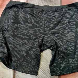 Shorts black